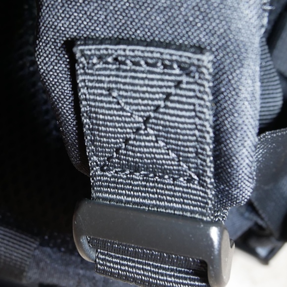 WOLFpak 9L Backpack Mini Alpha Black NWOT~ - Picture 9 of 9